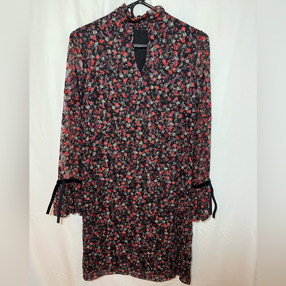 Libby Edelman Floral Lace Bell Sleeve Dress